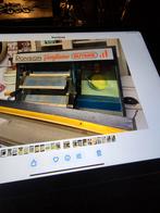 Tentoonkastje van ronson aanstekers, Verzamelen, Ophalen of Verzenden