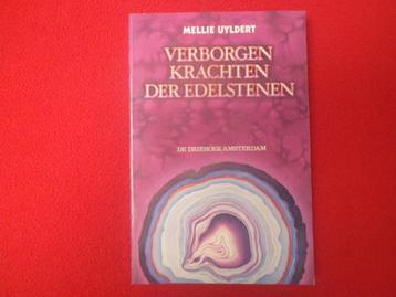 Mellie Uyldert: Verborgen krachten der edelstenen beschikbaar voor biedingen
