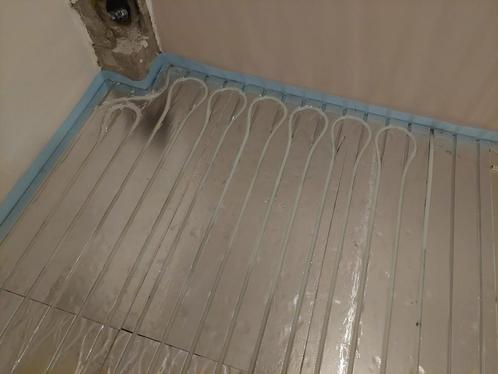 Vloerverwarming droogbouw platen 25 mm hoog, Doe-het-zelf en Bouw, Verwarming en Radiatoren, Nieuw, Overige typen, 800 watt of meer