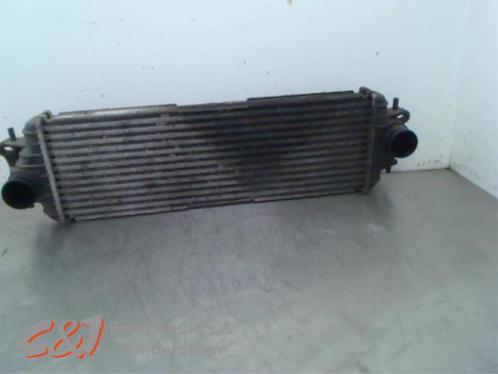 Intercooler van een Renault Trafic, Auto-onderdelen, Airco en Verwarming, Renault, Gebruikt, 3 maanden garantie, Ophalen of Verzenden