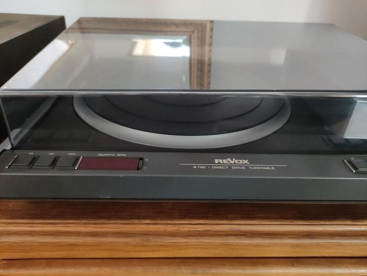 REVOX T 790 SUPER MOOIE STAAT, Audio, Tv en Foto, Platenspelers, Zo goed als nieuw, Ophalen
