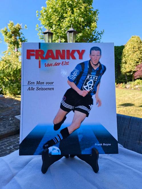 Boek Franky Van der Elst, Een Man voor Alle Seizoenen, 1996, Collections, Articles de Sport & Football, Comme neuf, Livre ou Revue