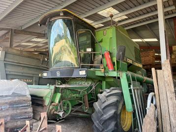 maaidorser John Deere 1085 in goede staat  beschikbaar voor biedingen