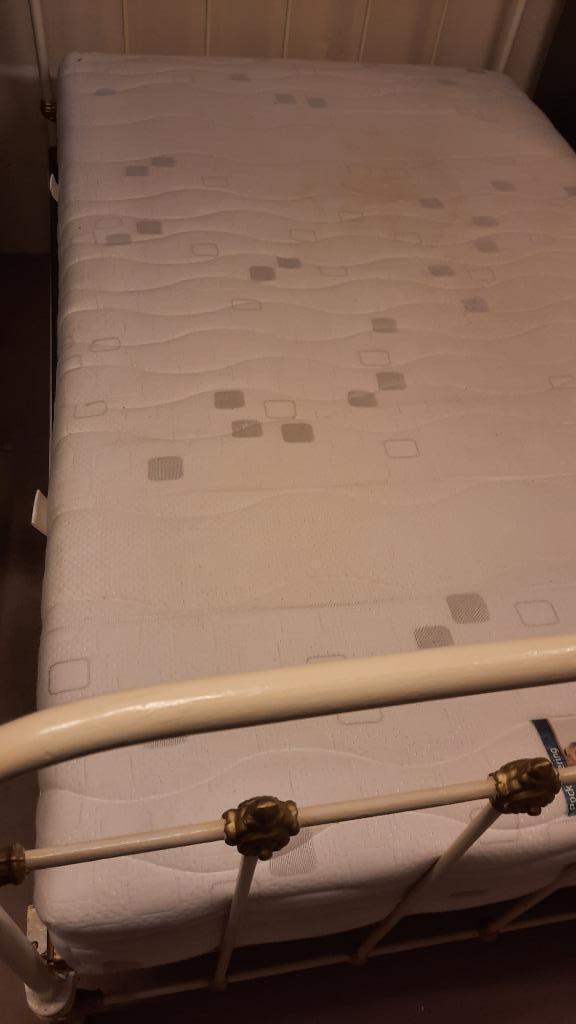 Metalen twijfelaar 120 cm + resort + matras; retro , vintage, Huis en Inrichting, Slaapkamer | Bedden, Gebruikt, Twijfelaar, 120 cm