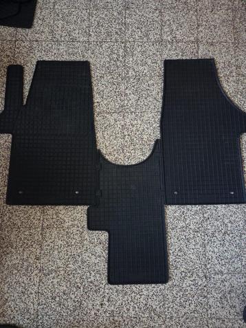 Originele rubberen matten van VW T5  beschikbaar voor biedingen