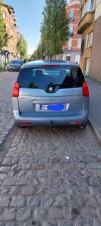 Peugeot 5008 1.6 essence 7 places, Auto's, Peugeot, Voorwielaandrijving, Euro 5, Zwart, Blauw