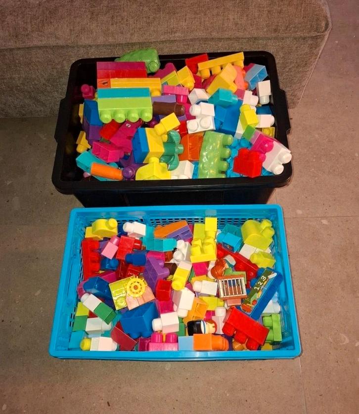 mega blocks blocks veel groot lot, Kinderen en Baby's, Speelgoed | Bouwstenen, Gebruikt, Ophalen of Verzenden