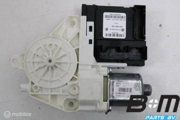 Raammotor rechts voor VW Golf 6 5K0959792 beschikbaar voor biedingen