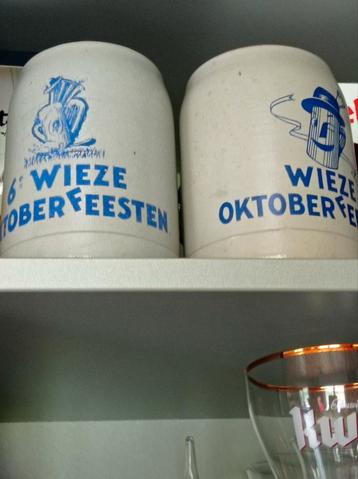 2 verschillende bierpotten Wieze oktober feesten 