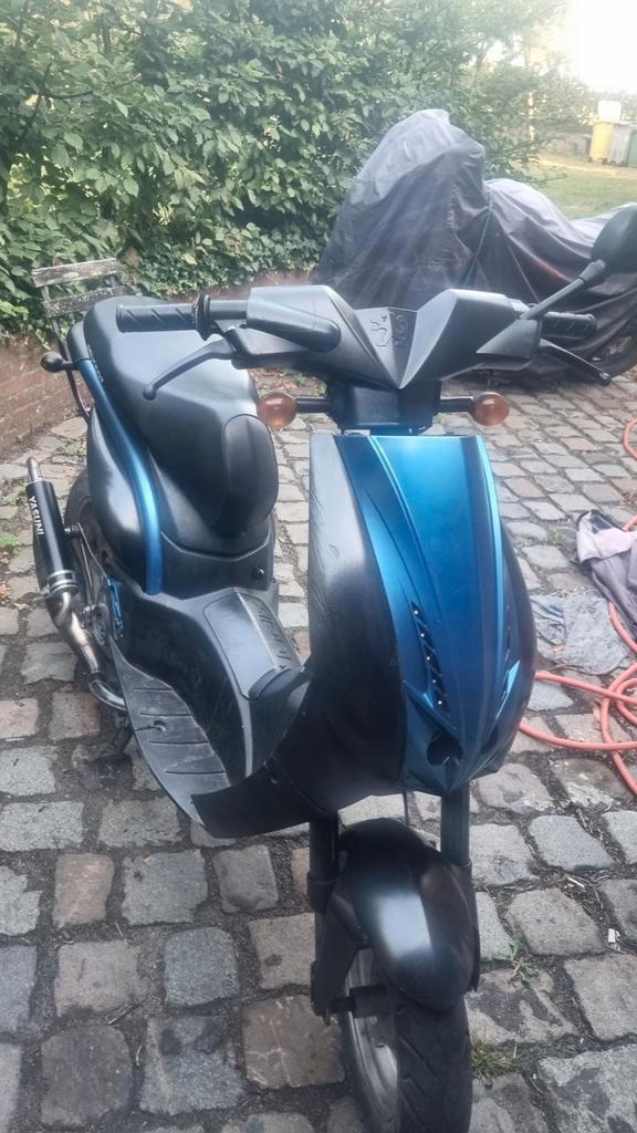 Peugeot ludix 70cc, Fietsen en Brommers, Scooters | Peugeot, Zo goed als nieuw, Ludix, Ophalen of Verzenden