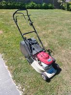 Hvc grasmaaier met rol, honda motor en zelftrekker, Tuin en Terras, Grasmaaiers, Ophalen, Zo goed als nieuw