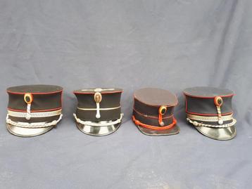 4 anciens kepies de gendarmerie 