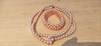 Collier + bracelet en perle rose, Bijoux, Sacs & Beauté, Colliers, Enlèvement, Comme neuf, Rose, Autres matériaux