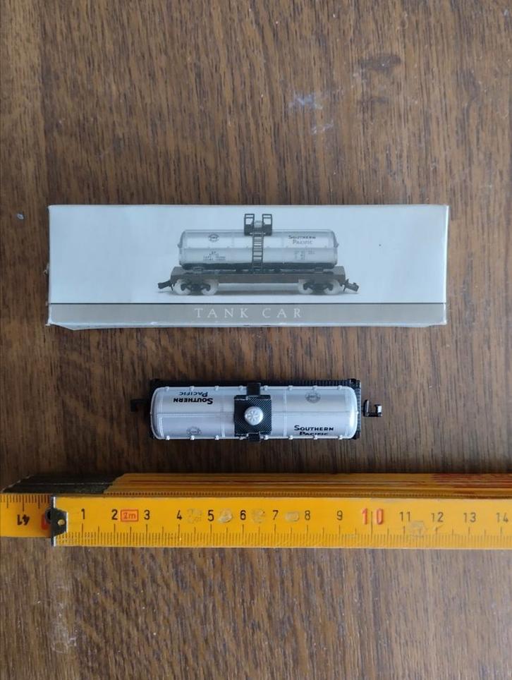 Mini mini trein wagon / tank car Southern Pacific, Hobby en Vrije tijd, Modeltreinen | Overige schalen, Zo goed als nieuw, Wagon