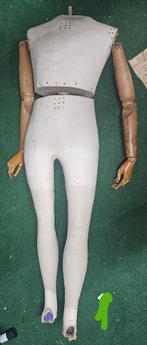 Antieke paspop, Enlèvement ou Envoi