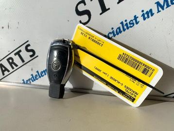 Sleutel van een Mercedes C-Klasse beschikbaar voor biedingen