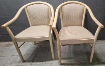 Deux chaises élégantes et légères de très haute qualité, Enlèvement, Comme neuf, Autres matériaux, Deux