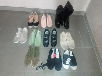 Te koop als set of per stuk schoenen voor dames en kinderen  beschikbaar voor biedingen
