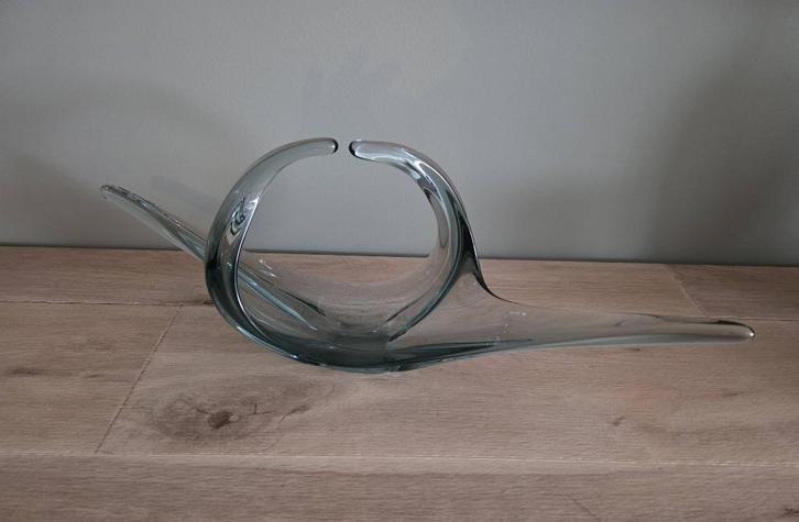 Vintage Schaal in transparant glaswerk in mooie staat, Antiek en Kunst, Antiek | Glaswerk en Kristal, Ophalen