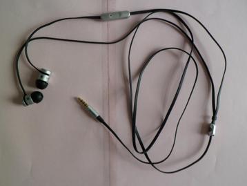 Écouteurs, Dr. Dre urBeats, boîtier en aluminium, noir argen, Enlèvement ou Envoi, Comme neuf