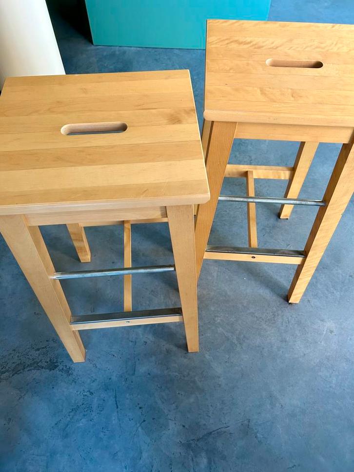 Barkruk - Boss’s Hout IKEA, Huis en Inrichting, Barkrukken, Zo goed als nieuw, Hout, Met voetsteun, Ophalen