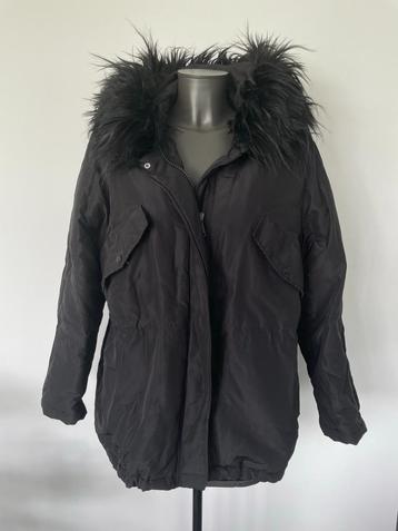 Winterjas (M) van H&M ! beschikbaar voor biedingen