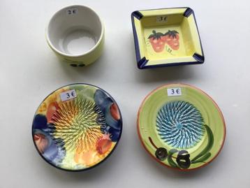 7 mooie schaaltjes en/of mandjes beschikbaar voor biedingen