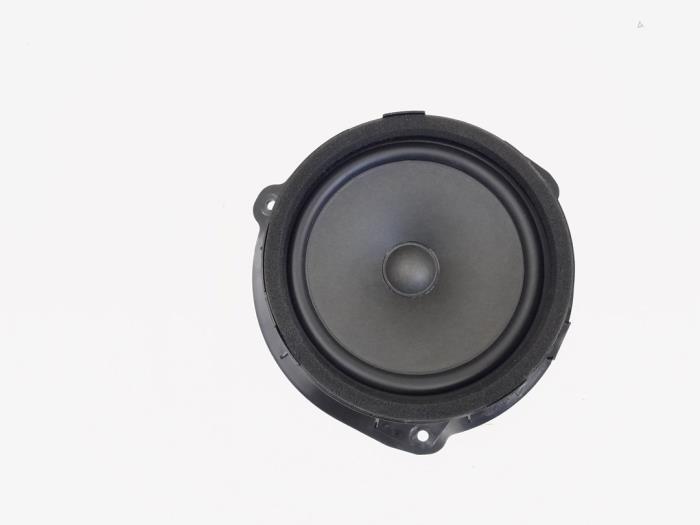 Haut-parleur d'un Audi RS3, Autos : Pièces & Accessoires, Électronique & Câbles, Audi, Utilisé, 3 mois de garantie, Enlèvement ou Envoi