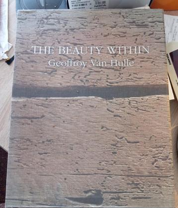 groot formaatboek the beauty within van geoffroy van hulle beschikbaar voor biedingen