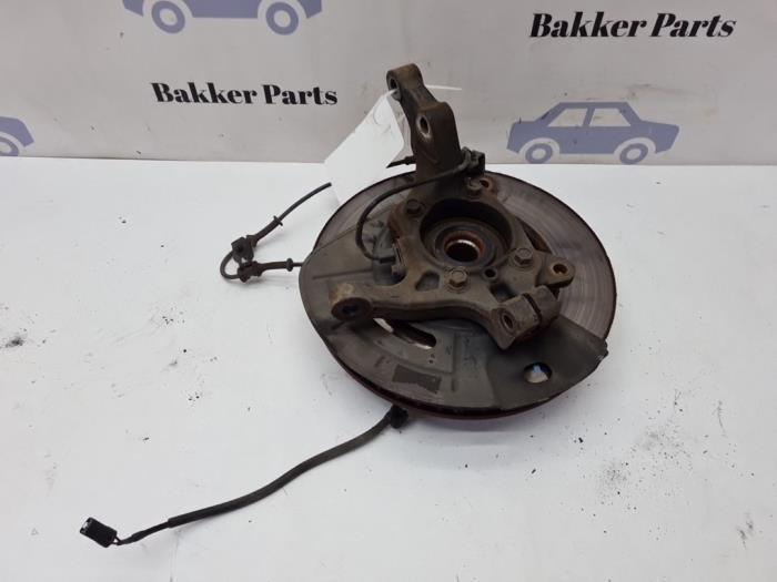 Fusee links-voor van een Hyundai I40, Auto-onderdelen, Ophanging en Onderstel, Hyundai, Gebruikt, 3 maanden garantie