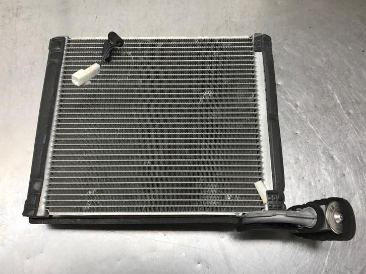 AIRCOVERDAMPER Toyota Auris (E18) (01-2012/03-2019), Auto-onderdelen, Airco en Verwarming, Toyota, Gebruikt