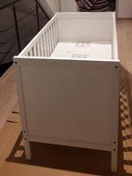 Babybed Ikea + matras + aerosleep bescherming, Kinderen en Baby's, Ophalen, Zo goed als nieuw