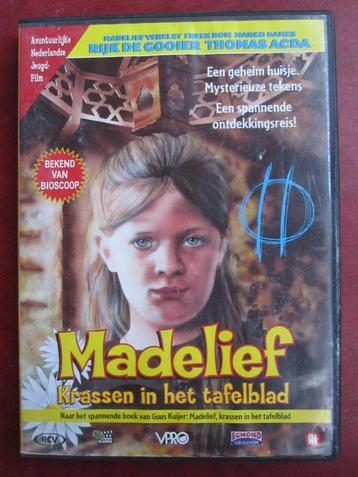 Madelief - Krassen in het tafelblad (1998) beschikbaar voor biedingen