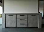 Dressoir als nieuw Afmetingen 230b x 48d x 90h, Ophalen