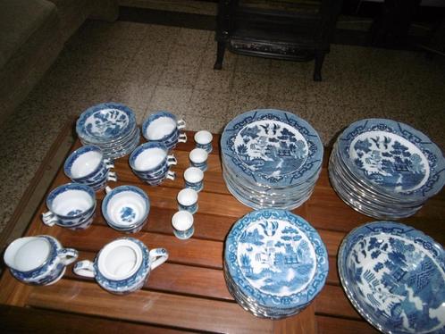 oud eet - en koffieservies (wit - donkerblauw), Antiek en Kunst, Antiek | Servies compleet, Ophalen