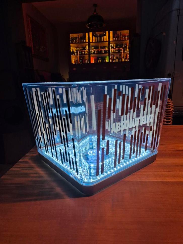 Absolut elyx vodka ijsemmer, Verzamelen, Merken en Reclamevoorwerpen, Zo goed als nieuw, Ophalen of Verzenden