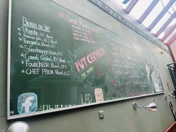 KRIJTBORD beschikbaar voor biedingen