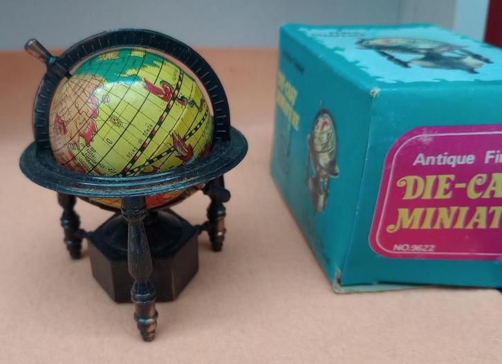 puntenslijper globe #9622, Verzamelen, Overige Verzamelen, Gebruikt, Ophalen of Verzenden