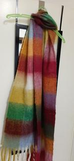 Nieuwe sjaal Veritas, Kleding | Dames, Mutsen, Sjaals en Handschoenen, Ophalen of Verzenden, Nieuw, Sjaal