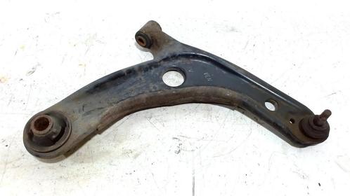 DRAAGARM RECHTS VOOR Toyota Yaris II (P9) (01-2005/12-2014), Auto-onderdelen, Ophanging en Onderstel, Toyota, Gebruikt