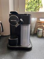 De’Longhi Nespresso Gran Lattissima, Elektronische apparatuur, Ophalen, Koffiepads en cups, Zo goed als nieuw, Afneembaar waterreservoir