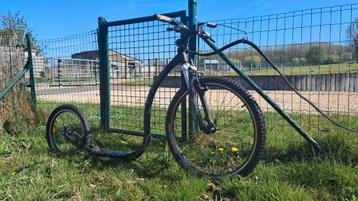 Kickbike Cross G4 voor honden beschikbaar voor biedingen