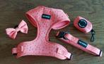 Ensemble de harnais pour chien — rose saumon foncé à pois, Animaux & Accessoires, Accessoires pour chiens, Enlèvement ou Envoi