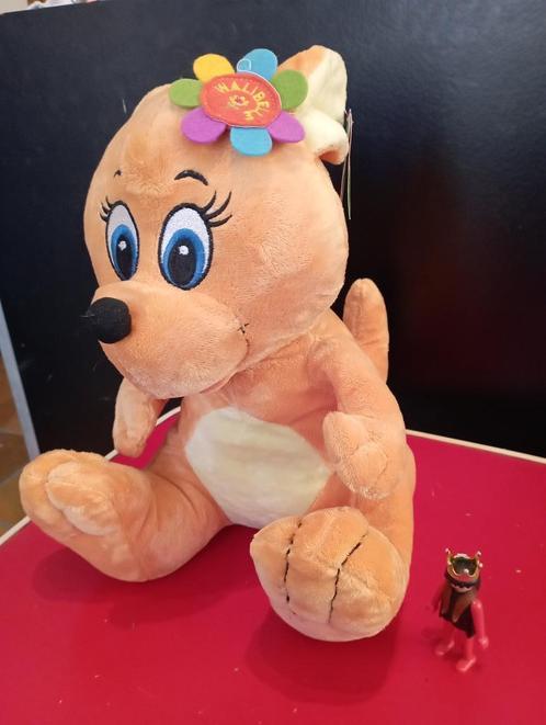 596) Walibi pluche kangoeroe, Verzamelen, Efteling, Zo goed als nieuw, Beeldje of Poppetje, Ophalen of Verzenden
