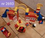 Duplo: brandweerkazerne (vintage) set nr 2693, Kinderen en Baby's, Duplo, Ophalen of Verzenden, Zo goed als nieuw