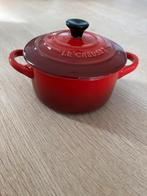 Le Creuset Mini braadpan, Ophalen