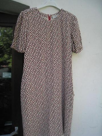 Robe en soie Essentiel Antwerp (T: 36) beschikbaar voor biedingen