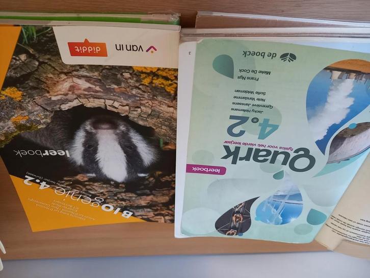 Biogenie en quark schoolboeken wetenschappen, Boeken, Schoolboeken, Zo goed als nieuw, Biologie, Ophalen