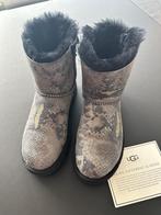 UGG Mini Bailey met strik in snake-print (grijs) - 36, Lage of Enkellaarzen, Gedragen, Grijs, UGG