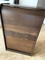 Vintage houten archiefkast met vakken en roldeur, Huis en Inrichting, Ophalen, Gebruikt, 100 tot 150 cm, Vintage